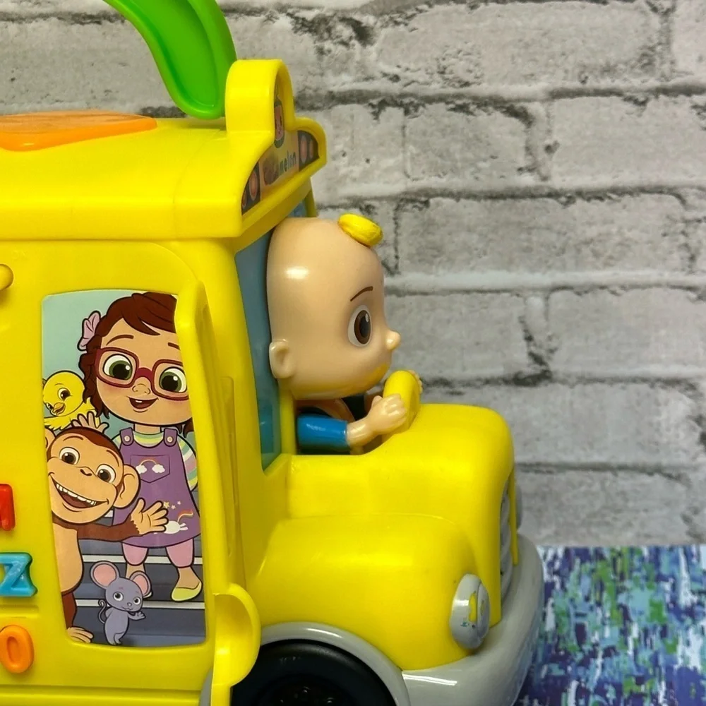 CoComelon Musical Learning Bus Number and Letter Recognition Phonetics - Picture 5 of 17